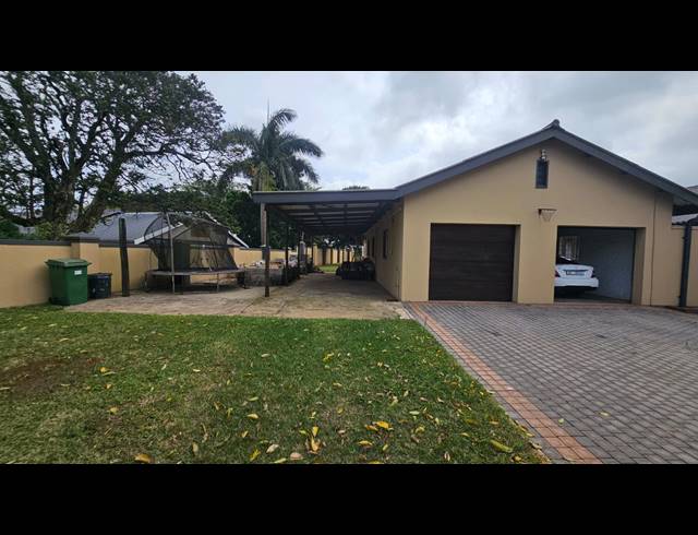 4 BEDROOM HOUSE FOR SALE IN FELIXTON